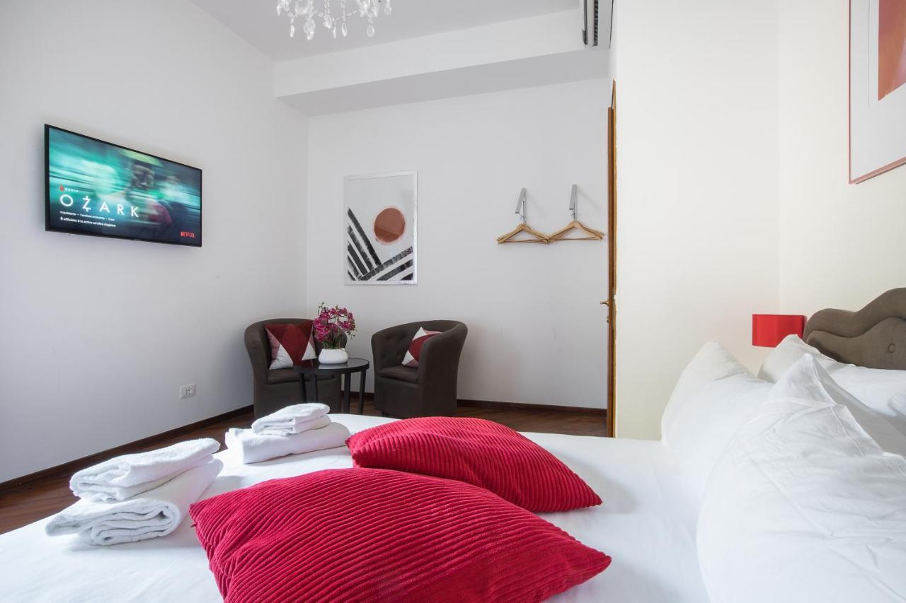Pantheon Apartment โรม ภายนอก รูปภาพ